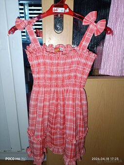 Šaty 122/128 a sukničky 116/122 - 12