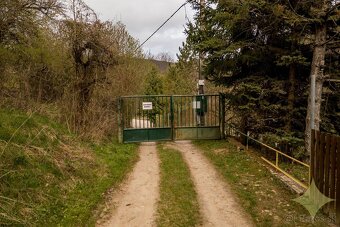 NA PREDAJ – Rozostavaná záhradná chata s veľkorysým pozemkom - 12