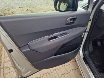 Peugeot 3008 1.6 BlueHDi S&S 120k M6 Style (diesel) - 12