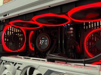 Ryzen 9 9900X3D\96GB\RTX 4090\SSD\1200W Zdroj - 12