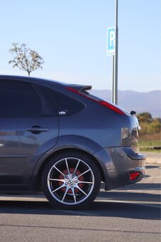 Tomason R18  225/40 5x108 - 12