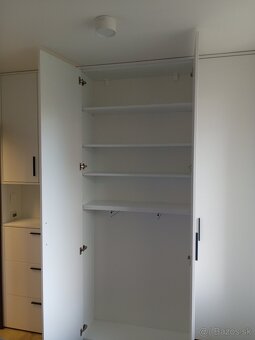 Vstavané skrine na mieru, kuchyňa na mieru, nábytok - 12