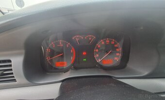 Škoda octavia 1.6 55kw - 12