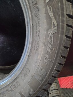 215/65 R16C Michelinletne pneumatiky - 12