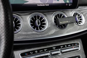 Mercedes-Benz CLS 300 d A/T - 12