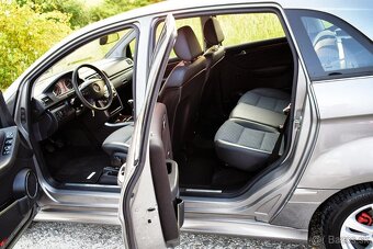 Mercedes Bečko benzin B200 - 12