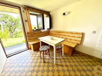 REZERVOVANÁ/ ZÁHRADNÁ CHATA - POZEMOK 513 m2, ZO KUNOV I, SE - 12