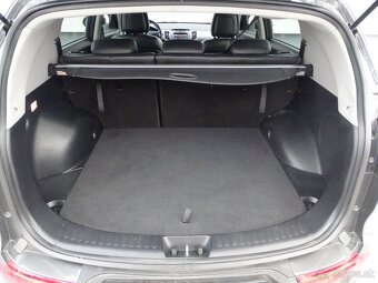 Kia Sportage 2.0 CRDi - 12