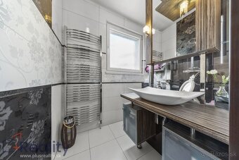 PLUS REALITY| Trojizbový byt s loggiou v DS na predaj - 12