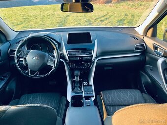 Mitsubishi Eclipse Cross 1.5T MIVEC CVT 4WD 1 MAJITEL - 12