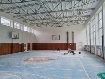 Maliarske a natieračské práce.Montáž sadrokartónu●CELA SR● - 12