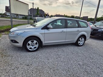 Ford focus sw - 12