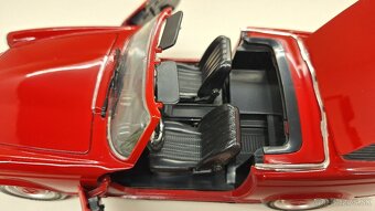 1:18 MERCEDES-BENZ PAGODA 280 SL CABRIO - 12