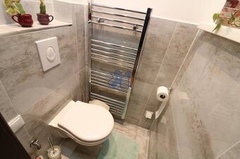 Priestranný 3-izbový byt v blízkosti centra Vrútok - 12