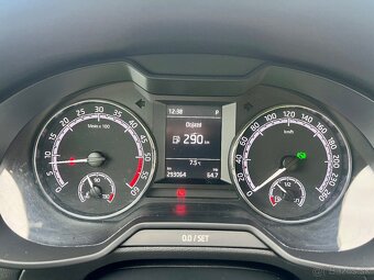 Skoda Octavia 1.6TDi DSG 81kw 2017 kupena SR - 12