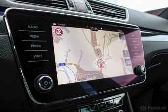 Škoda Superb Combi Sportline 2.0 140kW 4x4 DSG - 12