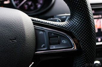 Škoda Octavia 1.6 TDI Business DSG - 12