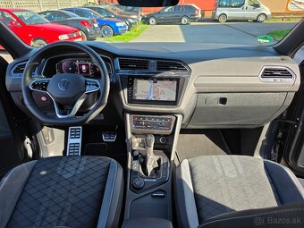 VW TIGUAN R-LINE r.v. 2024 2.0 CRTDI 110KW 4X4 DSG FUL VÝBAV - 12