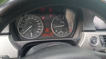 BMW 3 e92 Coupe 320d xdrive - 12