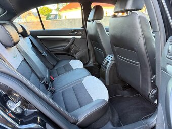 Škoda Octavia RS Limuzin 2.0 TSi DSG+F1 CH ToP - 12