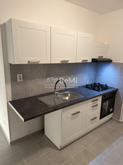 Prenájom 2 izbového bytu na Štefánikovej ulici - 12