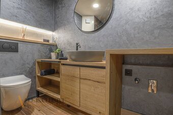 ALL INCLUSIVE I KOMPLET ZREKONŠTRUOVANÝ 3- IZBOVÝ BYT GALANT - 12