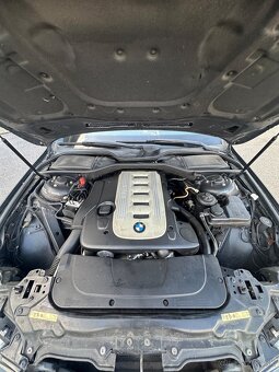 BMW e65 730d - 12