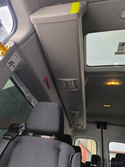 Ford Transit Bus 17+1 Miest - 12