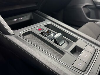 Cupra Formentor 1,5 TSI 73.000 km Benzín Virtual Matrix Top - 12