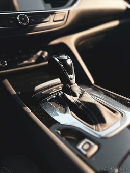 Opel Insignia Grand Sport - 12