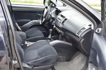 Mitsubishi Outlander 2.0 DI-D Intense - 12