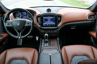 Maserati Ghibli 3.0i V6 AT8 GranLusso Ermenegildo Zegna - 12