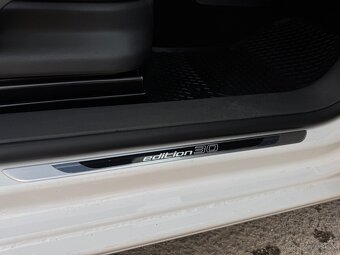 VW Caddy Edition 30 2.0 TDi 103kw 2013 - 12