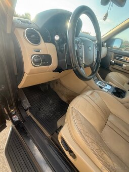 Land Rover Discovery 4 HSE - 12