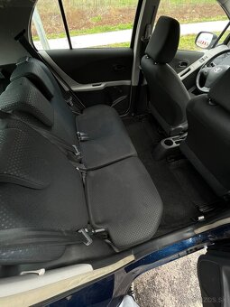 Toyota Yaris 1.33VVTI - 12