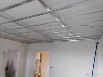 Stavebné práce a rekonštrukcie - 12