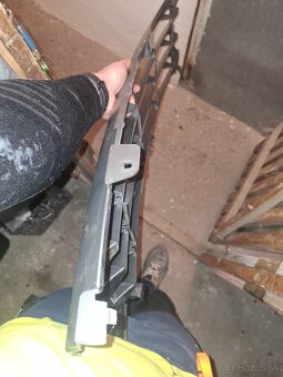 Land Rover predná maska L322 - 12