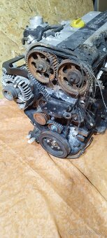 Opel Z20let motor (rwd) zadokolka - 12