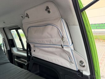 ► VW CADDY 1,4 TSI BEACH - 92 KW, TOP VÝBAVA, PARK. SENZORY - 12