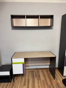 ŠTUDENTSKÁ IZBA V TOP STAVE - 12