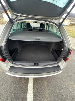 Škoda Octavia Scout 2.0 TDi Dsg 4x4 - 12