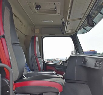 Volvo FMX 450 - 6x4 – Sklápěč + HR-ATLAS 172.3E – EURO 6 - 12