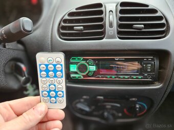 Peugeot 206 2001 benzín1,1l - 12