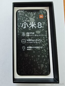 Predám  Xiaomi mi 8. 6/256Gb - 12