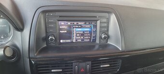 Mazda CX-5  2,2 Diesel, Automat, 4×4 110KW , biela metaliza - 12