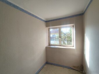 🏡3i. RD – Encs (HU), 23 km od hranice Milhosť - 12