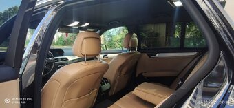 Mercedes Benz c250 150kw 4matic 2012rok - 12