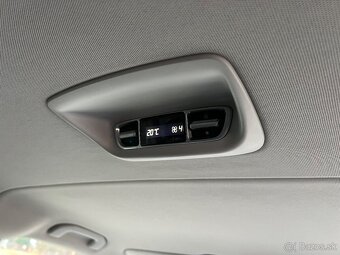 Mercedes Benz V220 2.2d 120kw 2017 - 12