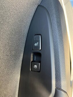 Kia Sportage 1.6 T-GDi Gold - 12