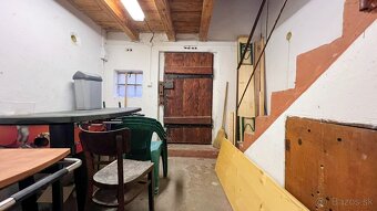 Rekreačná chata s vinohradom 608 m2, Jelenec, Nitra - 12